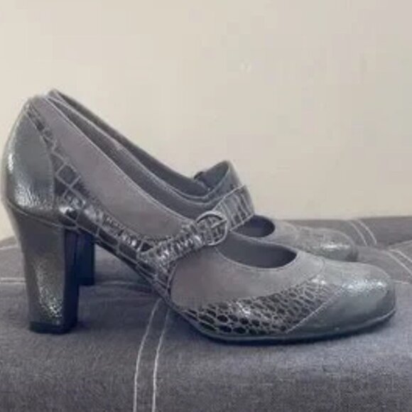 Aerosoles Elegant Gray Mary Jane Heels size 10 - Picture 1 of 7